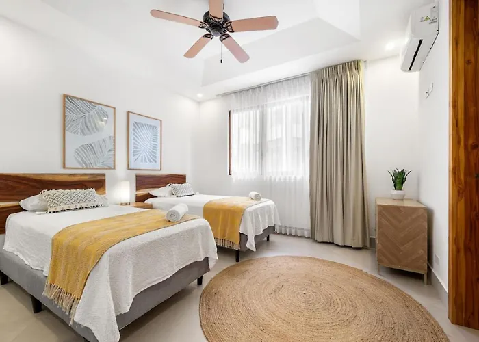 Panaromic Oceanview Luxury 3br Private Rooftop