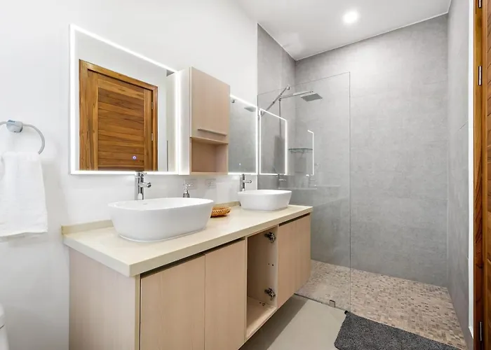 Villa Pds8 Panaromic Oceanview Luxury 3br Private Rooftop