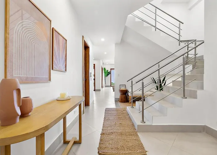 Panaromic Oceanview Luxury 3br Private Rooftop Villa